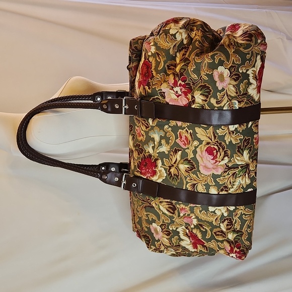Longaberger Floral Travel Bag - Picture 2 of 12